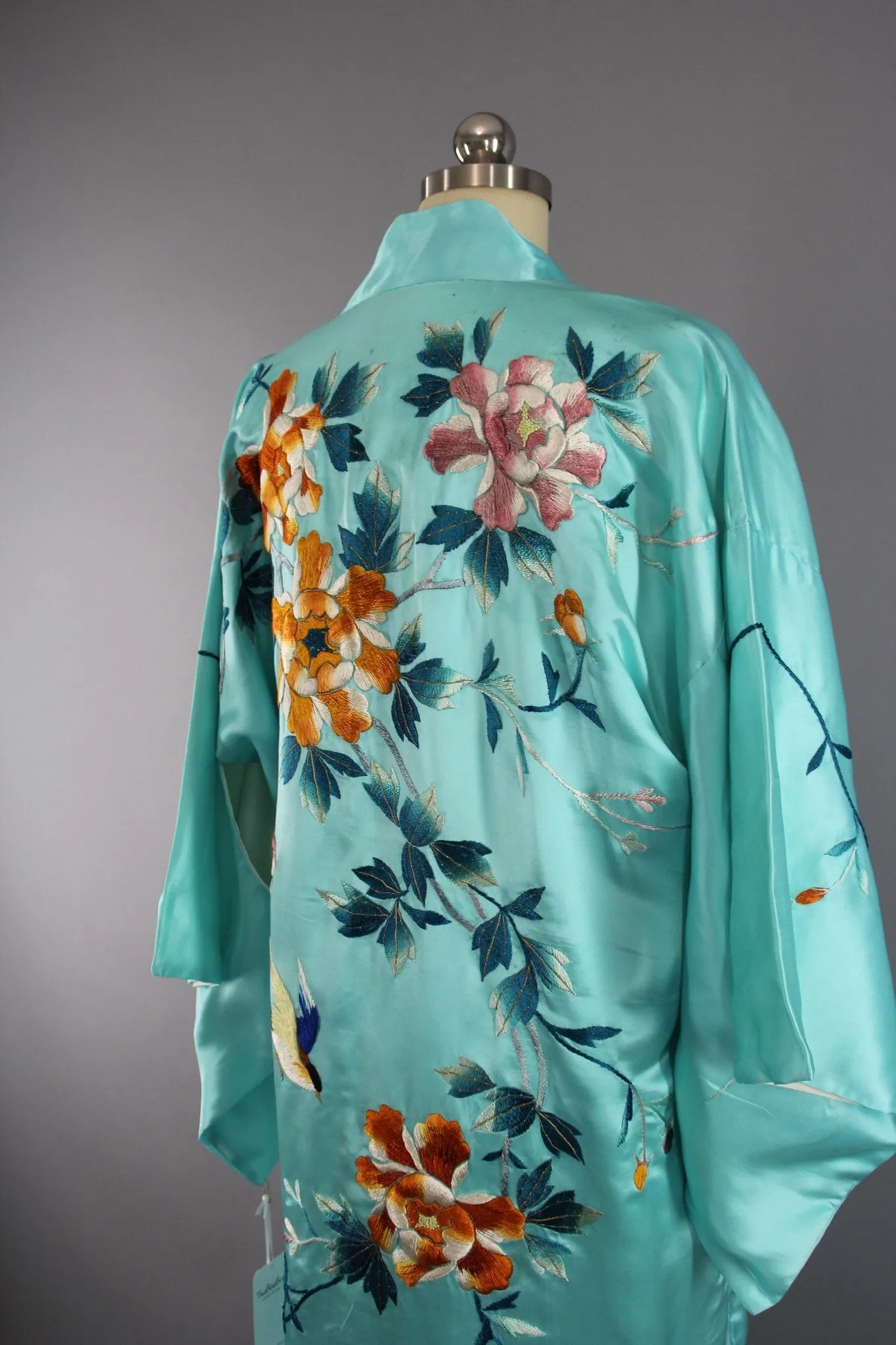 1930s Vintage Aqua Blue Silk Satin Embroidered Kimono Robe