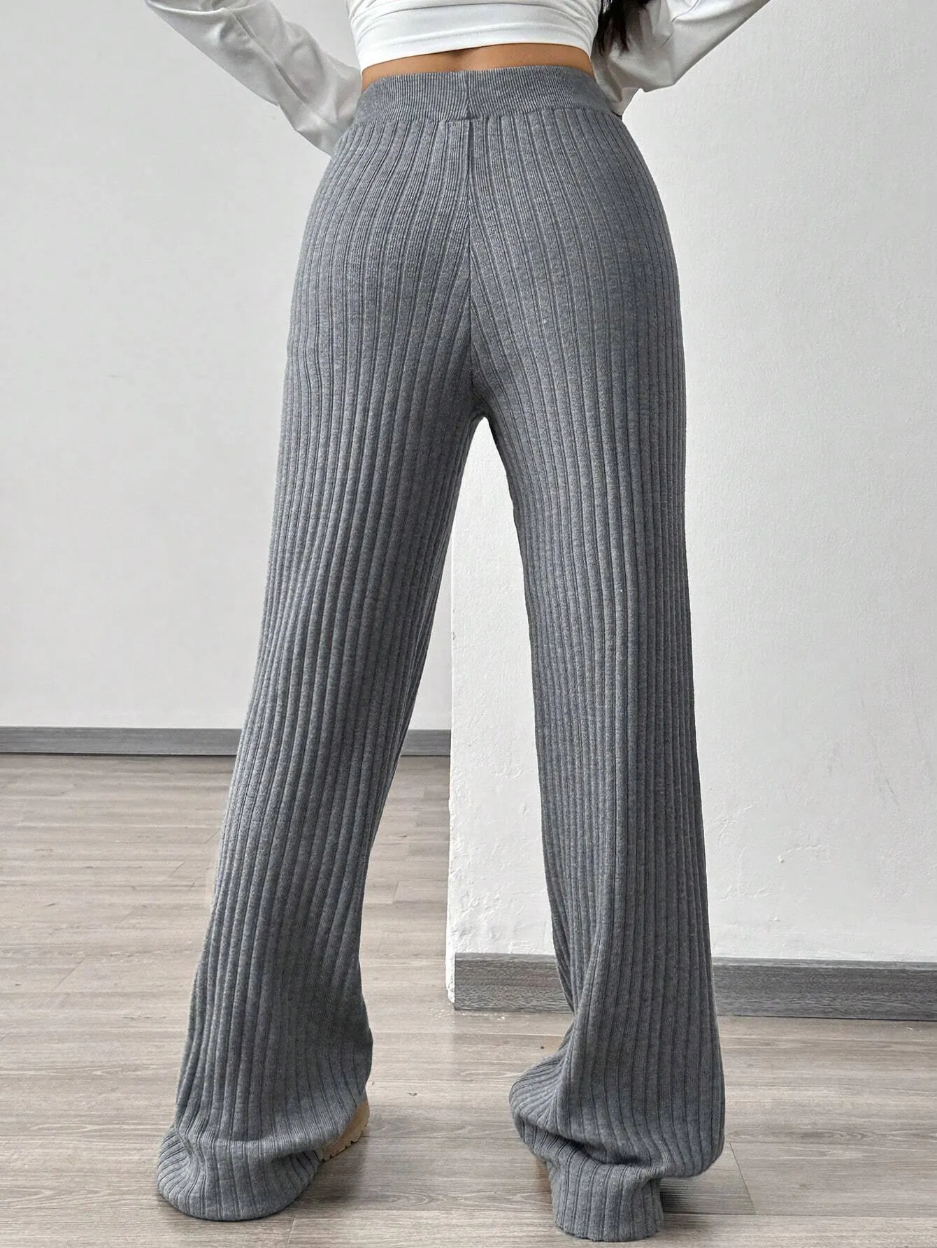 Ribbed Knit Gray Sweater Trousers FW24
