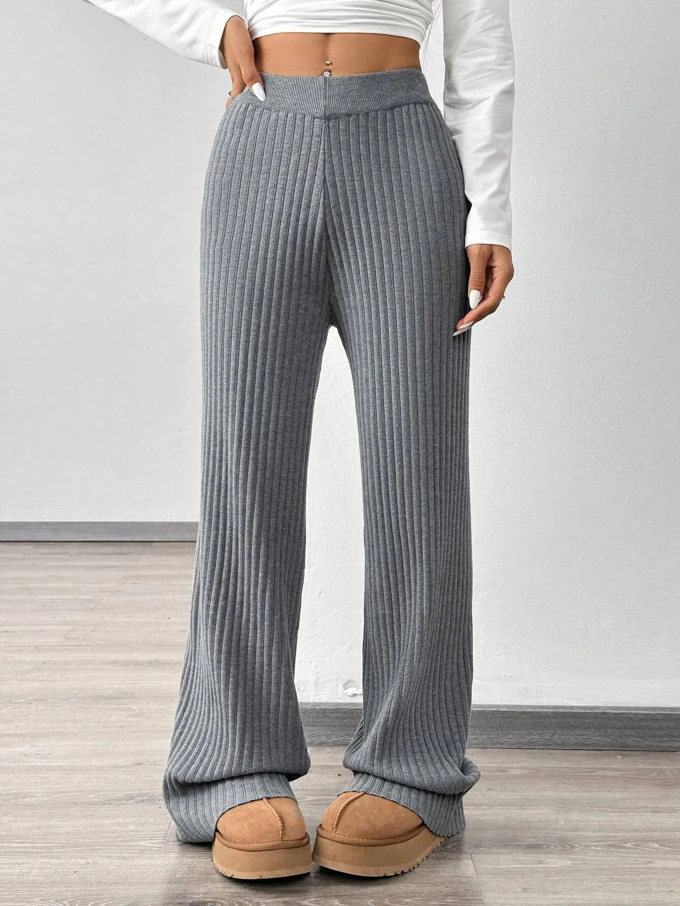 Ribbed Knit Gray Sweater Trousers FW24